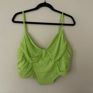 NEW Lime Green Ruched Crop Top Size 2X thumbnail 3