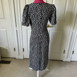 Something Navy Strong Shoulder Floral Midi Dress thumbnail 5