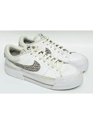 Nike Court Legacy Lift United In Victory Women's Sneakers Sz 9 White FD0558-100 thumbnail 2