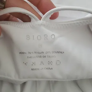 SIORO High Impact Strappy Crop Top Sports Bra thumbnail 8