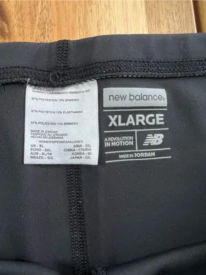 New Balance Biker Shorts Women’s XL Black Athletic Compression thumbnail 2