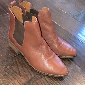 Lucky brand leather ankle booties size 8 1/2 thumbnail 1