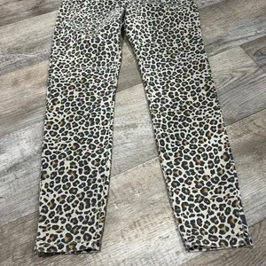 Knox rose animal‎ print jeans 6 thumbnail 2