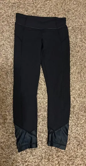 Lululemon Embellished Cuff Leggings Estimated Size 6 Solid Black Neutral Pull On thumbnail 1
