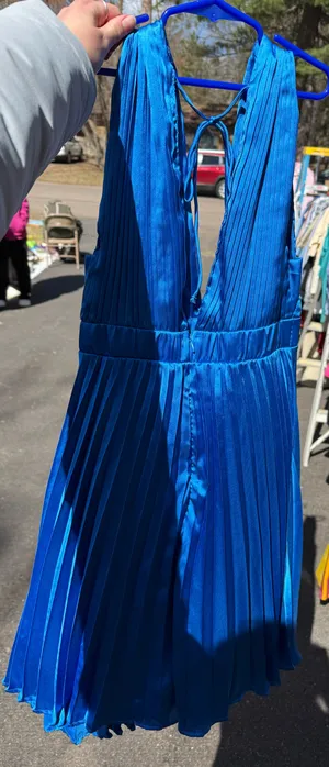Blue dress thumbnail 2
