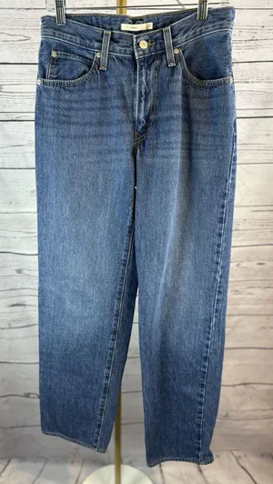 Levi’s 94 Baggy Jeans Womens Size 27 Medium Wash High Rise Relaxed Straight thumbnail 1