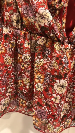 Revolutionary Red Floral Blouse Size M thumbnail 3