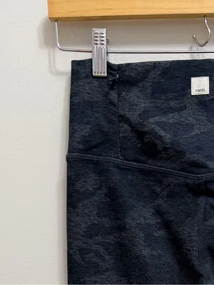 Vuori Clean Elevation Leggings High Rise Camo Gray Black Size S thumbnail 5