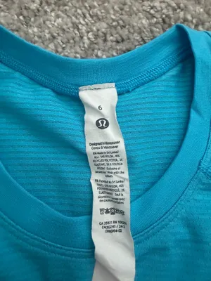 Blue Lululemon cropped swiftly tech  thumbnail 2
