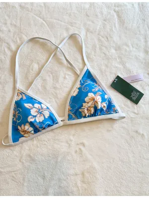 NWT Wild Fable Contrast Binding Blue Floral Tropical Triangle Bikini Top - Small thumbnail 2