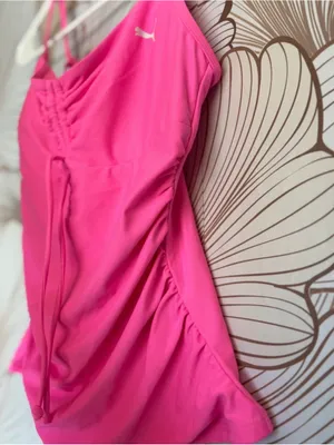 Puma Hot Pink Strappy Athletic Tank Top Women’s Ruched Front – Size M thumbnail 4