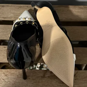 NEW Marc‎ Fisher Hadama 8M Black White Studded Heels Rockabilly A26 thumbnail 12