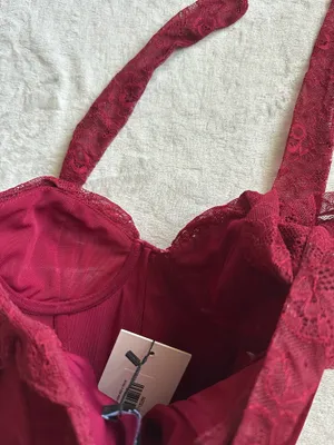 Outcast Clothing Philippa Top Deep Red thumbnail 11
