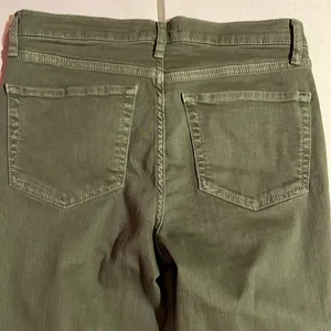 Free people busted knee women’s size 29 jeans Distressed thumbnail 11