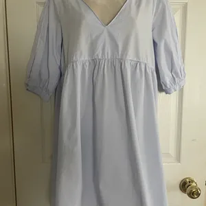 Zara Basic Light Heather  V-Neck Dress Size Small‎ thumbnail 1