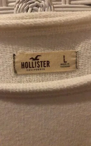 Hollister Sweater thumbnail 4