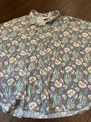Universal Thread Floral Short Sleeve Button-Front Top  Medium - C16-061 thumbnail 5