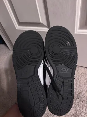 Nike Dunk Low Panda thumbnail 3