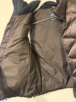 The North Face Women’s Brown 550 Down Vest Small size thumbnail 4