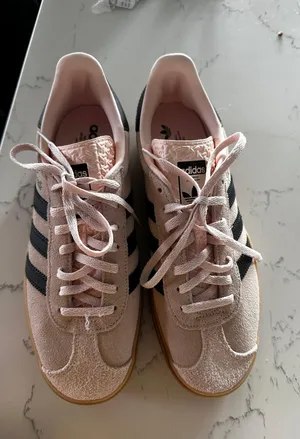 Adidas Gazelle Platform Shoes thumbnail 2