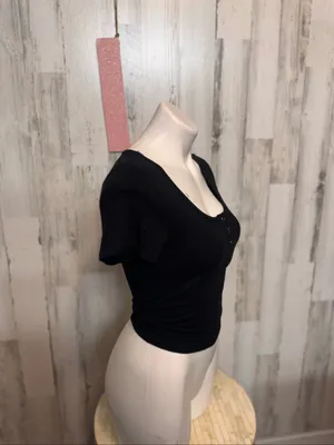 Bozzolo Ribbed Henley Crop Top Womens L Black Scoop Neck Short Sleeve Baby Tee thumbnail 2
