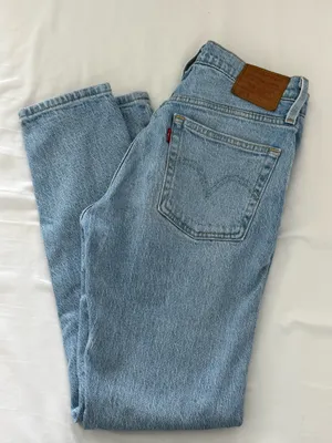 Levi’s 501 Skinny Jeans Women’s thumbnail 1