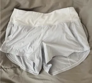 Lululemon Shorts thumbnail 1