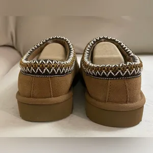 UGG NIB Tasman Slippers Shoes Chestnut Color Size 6 Women thumbnail 9