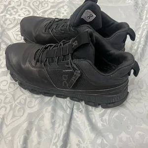 On Running women’s athletic Black Waterproof Trail Sneakers size 7.5 thumbnail 6