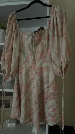 Dress thumbnail 6