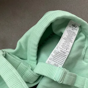 Alo Yoga Seamless Ribbed Favorite Bra Tank Spearmint XS thumbnail 4