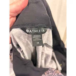 Athleta Trekkie North Jogger Pants Womens 14 Abstract Camo Purple‎ Black Hiking thumbnail 6