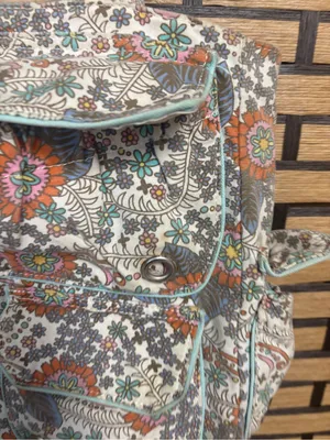 Floral shoulder bag thumbnail 5