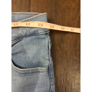 Levi's 720 High Rise Super‎ Skinny Jeans 28 Light Blue Distressed Raw Hem Denim thumbnail 5
