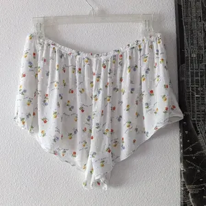 {Free People} Brand New Up Late Crop Top & Shorts thumbnail 9
