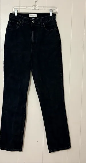 Abercrombie & Fitch Curve Love 90s Straight Ultra High Rise Black Jeans 28 6R thumbnail 1