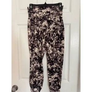 Athleta XS petite pants thumbnail 5