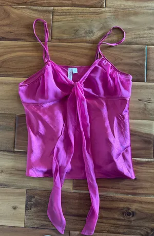 Pink satin top Size M thumbnail 1