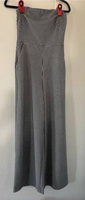 Express Black White Houndstooth Wide Leg Jumpsuit Small Preppy Business Casual thumbnail 1