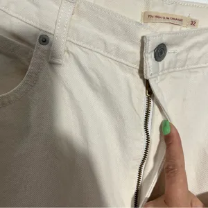 Levi's 70s Ultra High Rise Slim Straight Jeans Size 32 90s Nomcore Clean‎ Girl thumbnail 8