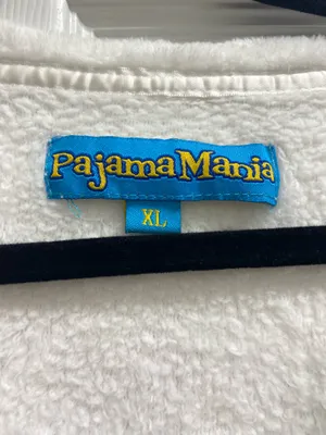 Pink and white Pajama Mania pyjama set Size XL #loungewear #cozy #CoquetteStyle #SoftAesthetic #cozy thumbnail 5
