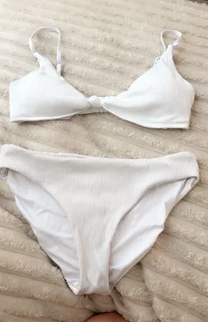 Roxy Bikini Set thumbnail 1