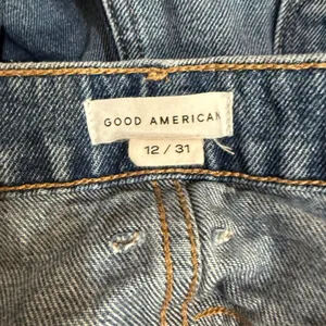 Good American Good Barrel Relaxed Jeans Women 12/31 Blue High Rise Wide Tapered thumbnail 8