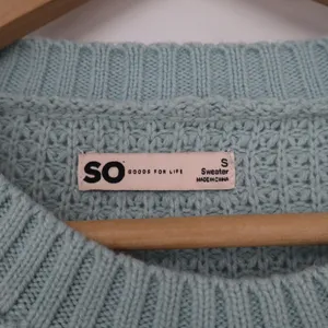 SO Womens Waffle Knit Sweater Light Blue Crewneck High-Low Hem Small thumbnail 2