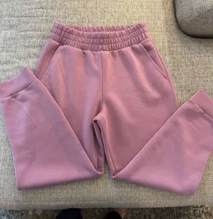 Old Navy Bounce Fleece Jogger Sweatpants thumbnail 1