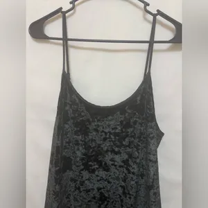 VICTORIA’S SECRET Black‎ Velvet Chemise Gown Nightgown Slip Size Medium/Large thumbnail 4
