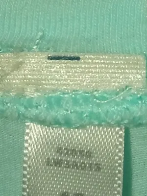 Beautiful M Mint Green Nylon Athletic Shirt Top thumbnail 4