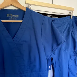 Grey's Anatomy by Barco blue scrubs set workwear pockets women's size medium thumbnail 2