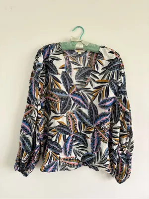 Boden Linen V-Neck Long Sleeve Blouse Top Size 20/22 thumbnail 2