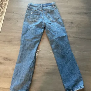 Abercrombie & Fitch Blue Distressed Straight Leg Jeans thumbnail 2